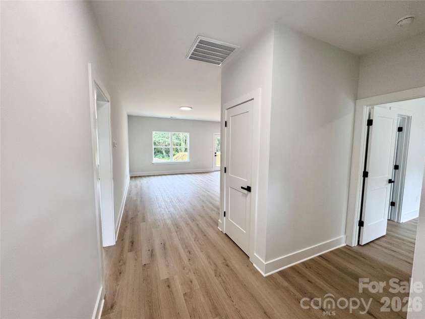 606 Robinson Street, Dallas, NC 28034.  MLS# CAR4430104, YatesRealty ID 55018. 
