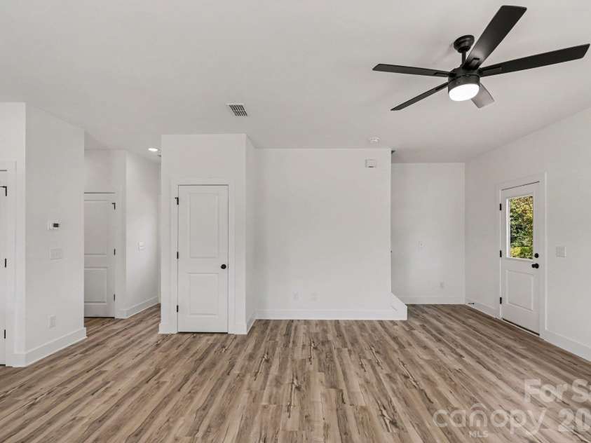 1179 Lauren Marie Court, Gastonia, NC 28052.  MLS# CAR4430731, YatesRealty ID 55021. 