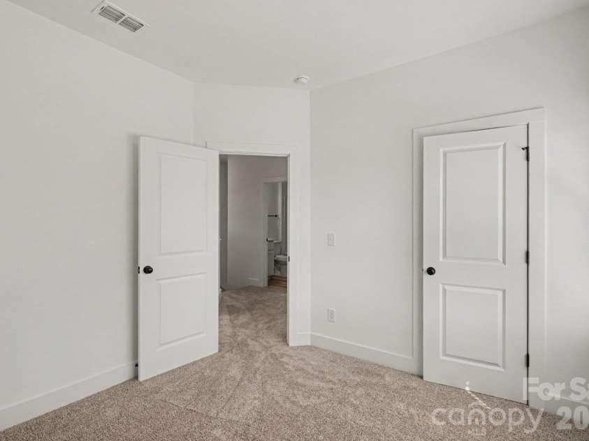 1179 Lauren Marie Court, Gastonia, NC 28052.  MLS# CAR4430731, YatesRealty ID 55021. 