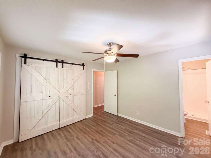 1120 Emerald Drive, Concord, NC 28025.  MLS# CAR4431990, YatesRealty ID 55030. 