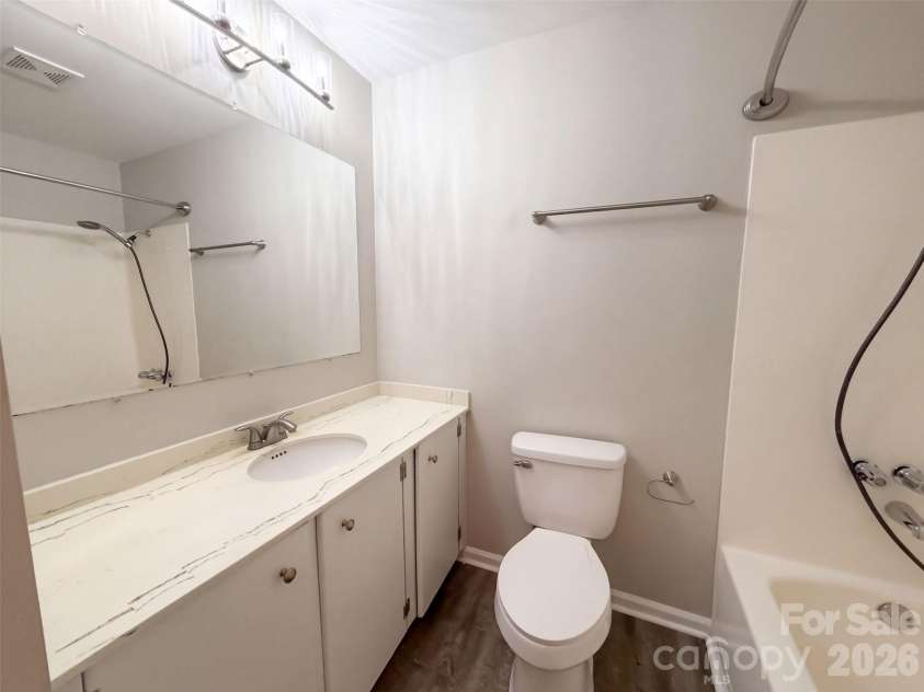 1120 Emerald Drive, Concord, NC 28025.  MLS# CAR4431990, YatesRealty ID 55030. 