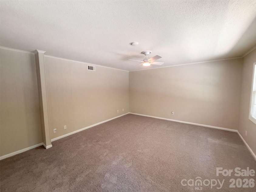 1120 Emerald Drive, Concord, NC 28025.  MLS# CAR4431990, YatesRealty ID 55030. 