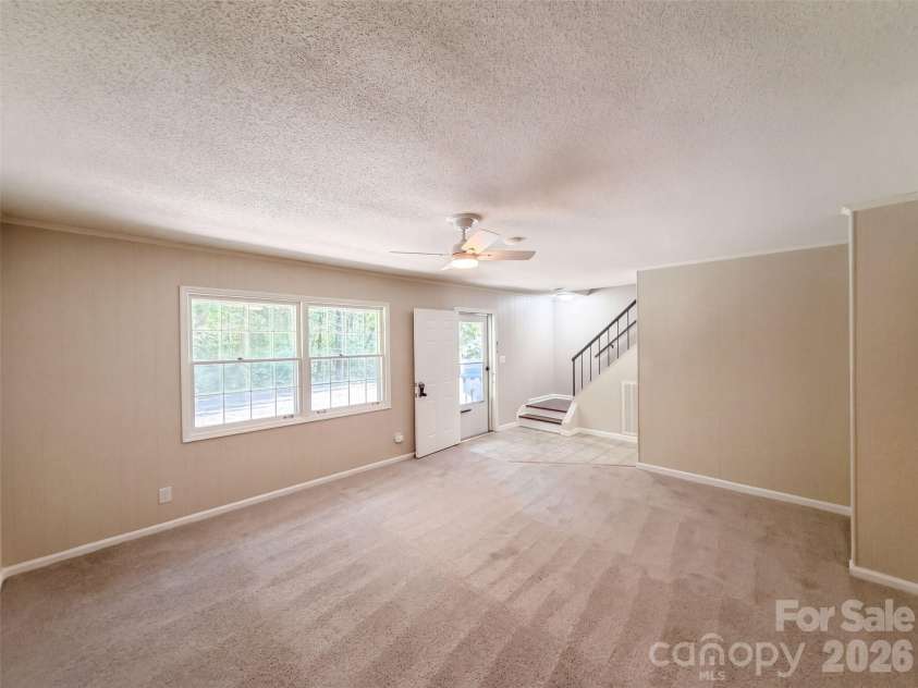 1120 Emerald Drive, Concord, NC 28025.  MLS# CAR4431990, YatesRealty ID 55030. 