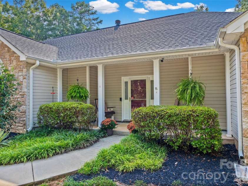 1566 Dirt Road, Lancaster, SC 29720.  MLS# CAR4422349, YatesRealty ID 55033. 