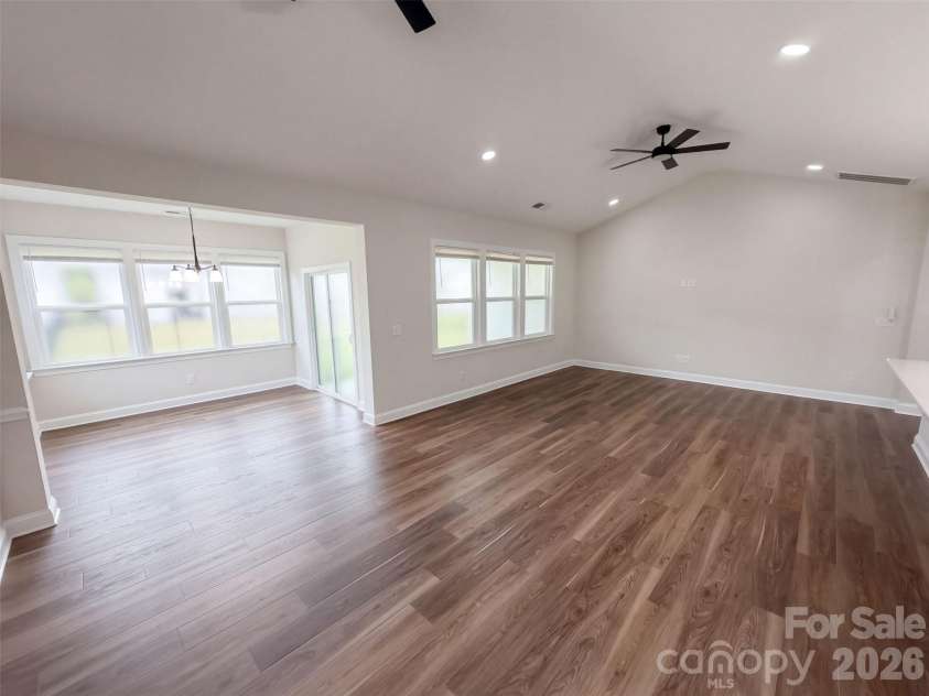 6109 Balham Court, Charlotte, NC 28215.  MLS# CAR4432002, YatesRealty ID 55035. 