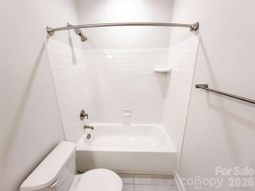 6109 Balham Court, Charlotte, NC 28215.  MLS# CAR4432002, YatesRealty ID 55035. 