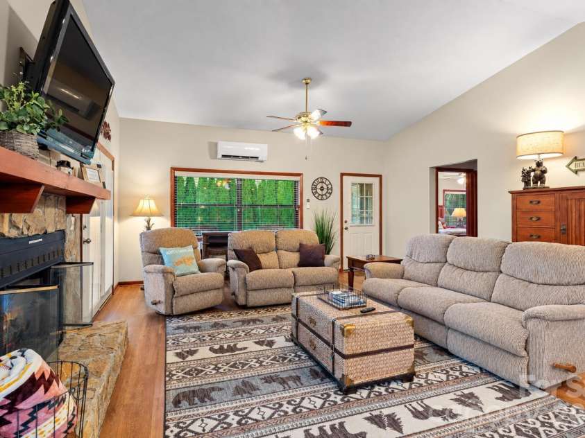 352 Lewis Lane, Maggie Valley, NC 28751.  MLS# CAR4428354, YatesRealty ID 55038. 