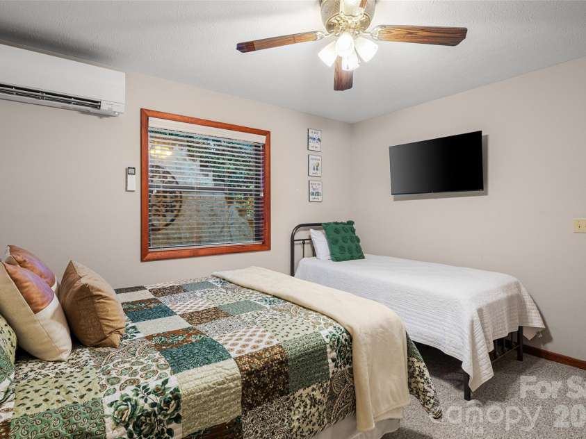 352 Lewis Lane, Maggie Valley, NC 28751.  MLS# CAR4428354, YatesRealty ID 55038. 