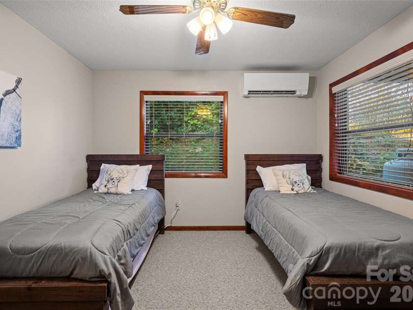352 Lewis Lane, Maggie Valley, NC 28751.  MLS# CAR4428354, YatesRealty ID 55038. 