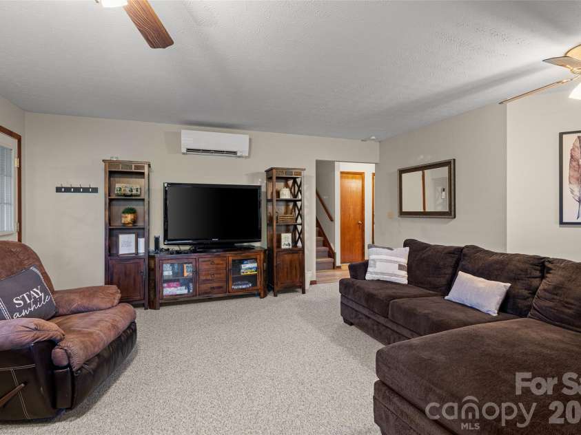 352 Lewis Lane, Maggie Valley, NC 28751.  MLS# CAR4428354, YatesRealty ID 55038. 