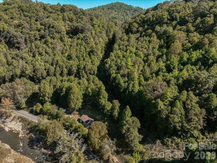 10730 US 19W Highway, Burnsville, NC 28714.  MLS# CAR4429496, YatesRealty ID 55039. 