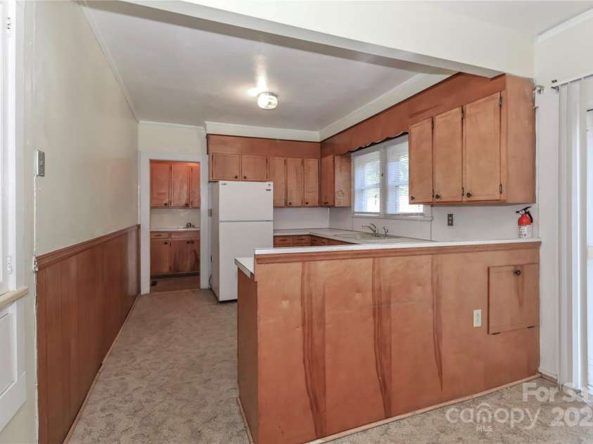 539 Margaret Drive, Statesville, NC 28677.  MLS# CAR4294198, YatesRealty ID 5504. 