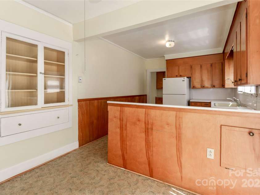 539 Margaret Drive, Statesville, NC 28677.  MLS# CAR4294198, YatesRealty ID 5504. 