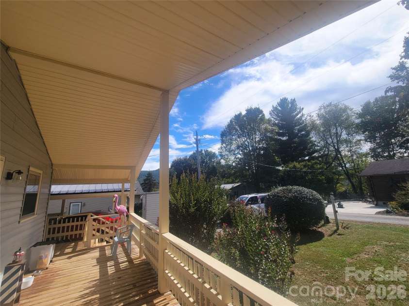 265 Midland Drive, Waynesville, NC 28785.  MLS# CAR4428113, YatesRealty ID 55044. 
