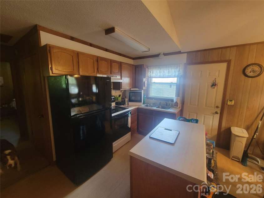 265 Midland Drive, Waynesville, NC 28785.  MLS# CAR4428113, YatesRealty ID 55044. 