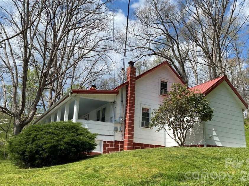 5150 & 5150 Us 25-70 Road, Marshall, NC 28753.  MLS# CAR4432021, YatesRealty ID 55045. 