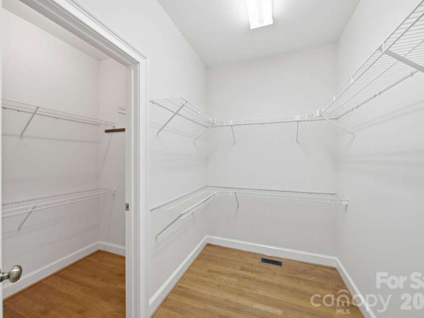 417 Crooked Oak Drive, Oakboro, NC 28129.  MLS# CAR4399226, YatesRealty ID 55048. Primary Closet