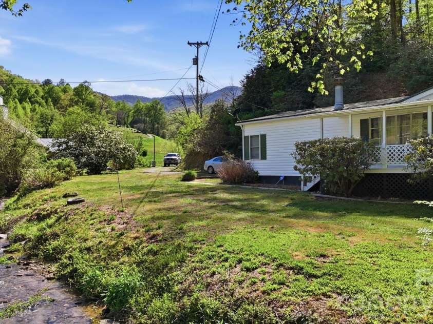 1200 Barkers Creek Road, Whittier, NC 28789.  MLS# CAR4432038, YatesRealty ID 55049. 