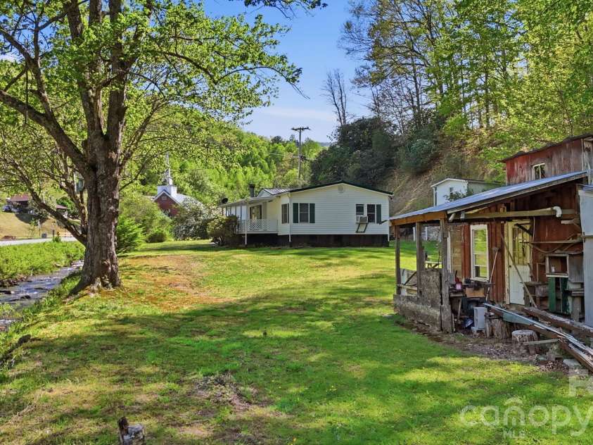 1200 Barkers Creek Road, Whittier, NC 28789.  MLS# CAR4432038, YatesRealty ID 55049. 