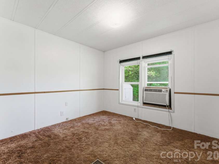 1200 Barkers Creek Road, Whittier, NC 28789.  MLS# CAR4432038, YatesRealty ID 55049. 