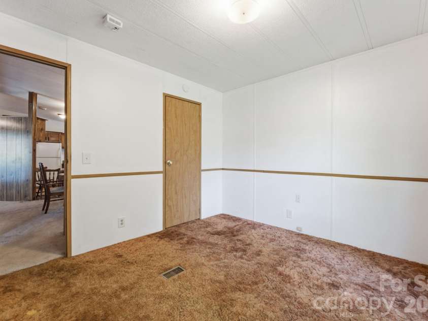 1200 Barkers Creek Road, Whittier, NC 28789.  MLS# CAR4432038, YatesRealty ID 55049. 