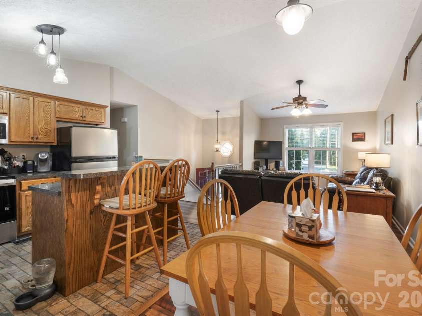 1500 Ivy Lane, Valdese, NC 28690.  MLS# CAR4430692, YatesRealty ID 55058. Dining Room