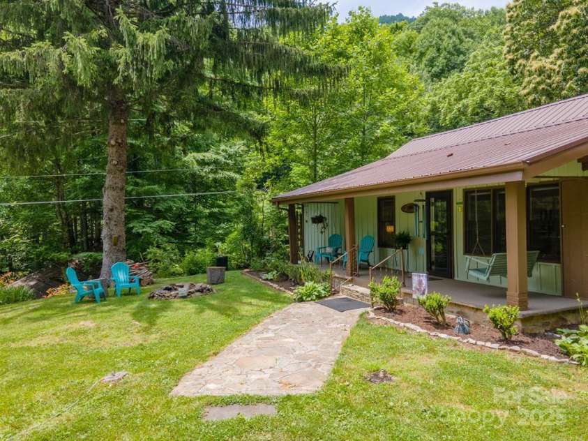 3093 Dicks Creek, Whittier, NC 28789.  MLS# CAR4231887, YatesRealty ID 5506. 