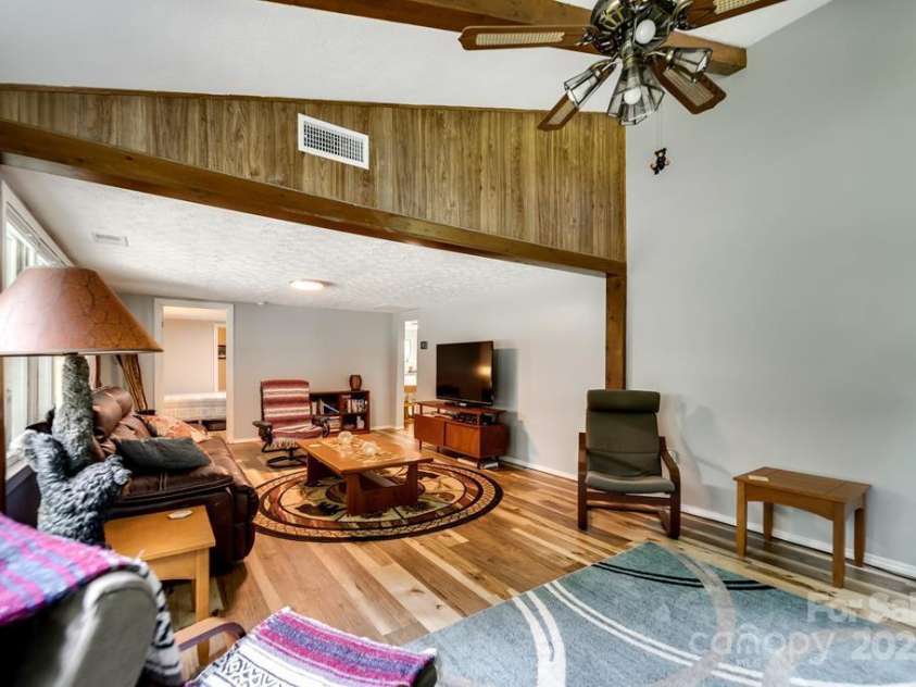 3093 Dicks Creek, Whittier, NC 28789.  MLS# CAR4231887, YatesRealty ID 5506. 