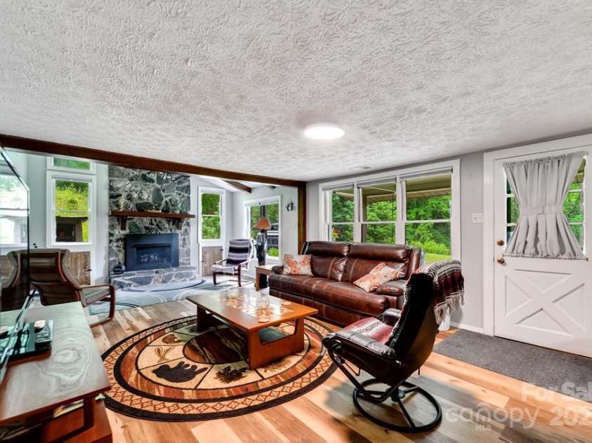 3093 Dicks Creek, Whittier, NC 28789.  MLS# CAR4231887, YatesRealty ID 5506. 