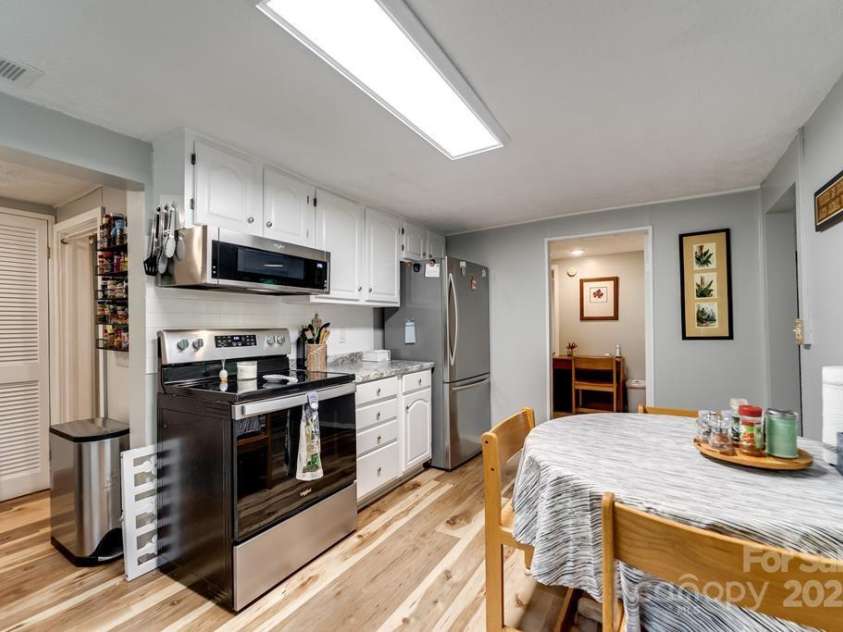 3093 Dicks Creek, Whittier, NC 28789.  MLS# CAR4231887, YatesRealty ID 5506. 