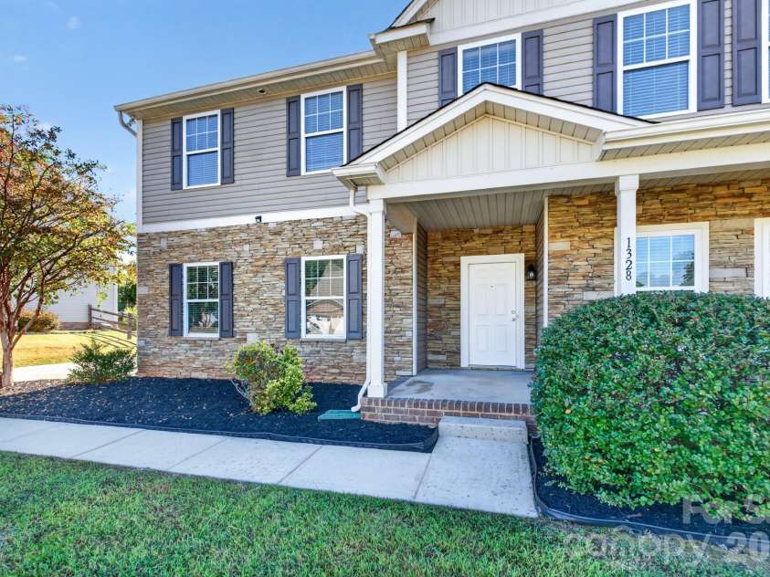 1328 Shaw Avenue, Rock Hill, SC 29730.  MLS# CAR4431576, YatesRealty ID 55062. 