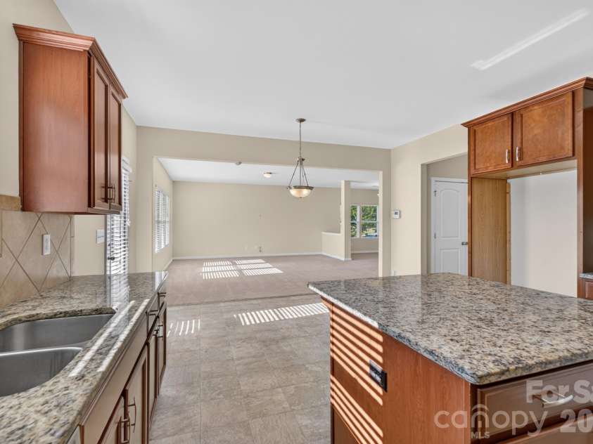 1328 Shaw Avenue, Rock Hill, SC 29730.  MLS# CAR4431576, YatesRealty ID 55062. 
