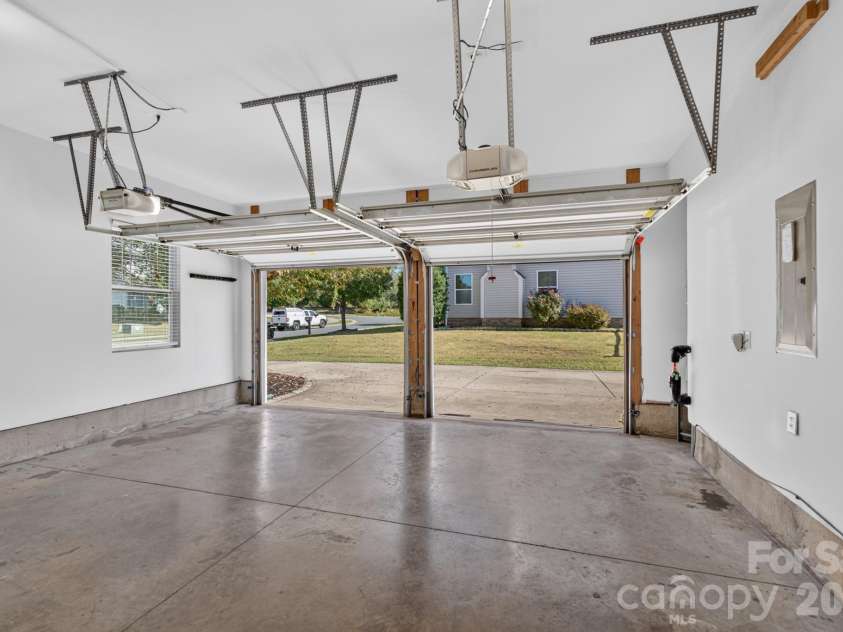 1328 Shaw Avenue, Rock Hill, SC 29730.  MLS# CAR4431576, YatesRealty ID 55062. 