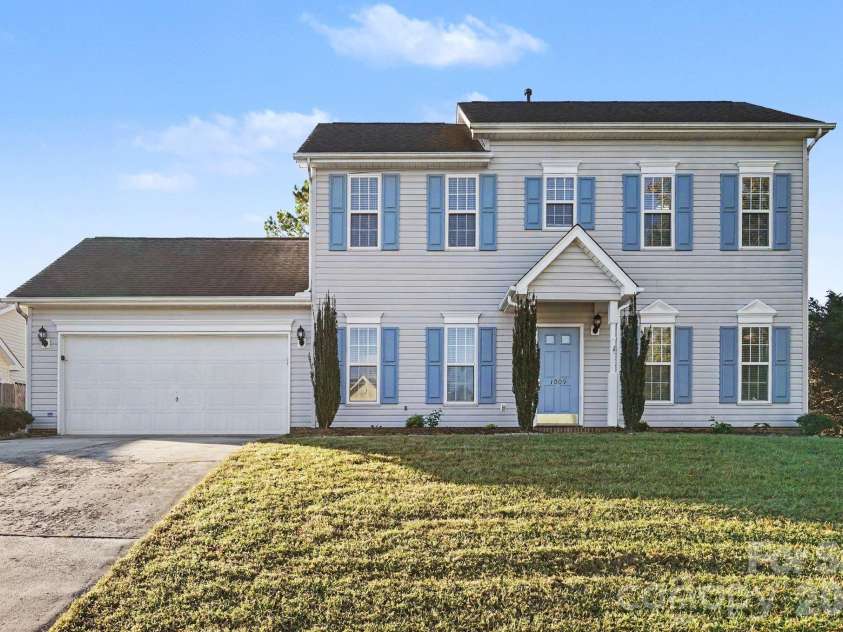 1009 Sandy Point Drive, Concord, NC 28025.  MLS# CAR4429482, YatesRealty ID 55063. 