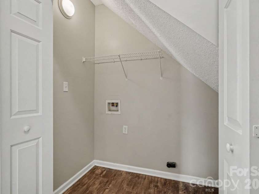 1009 Sandy Point Drive, Concord, NC 28025.  MLS# CAR4429482, YatesRealty ID 55063. 