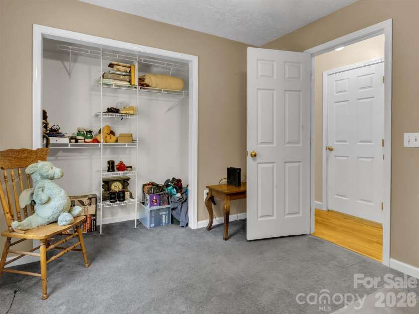 21 Eden Lane, Waynesville, NC 28785.  MLS# CAR4431720, YatesRealty ID 55067. 