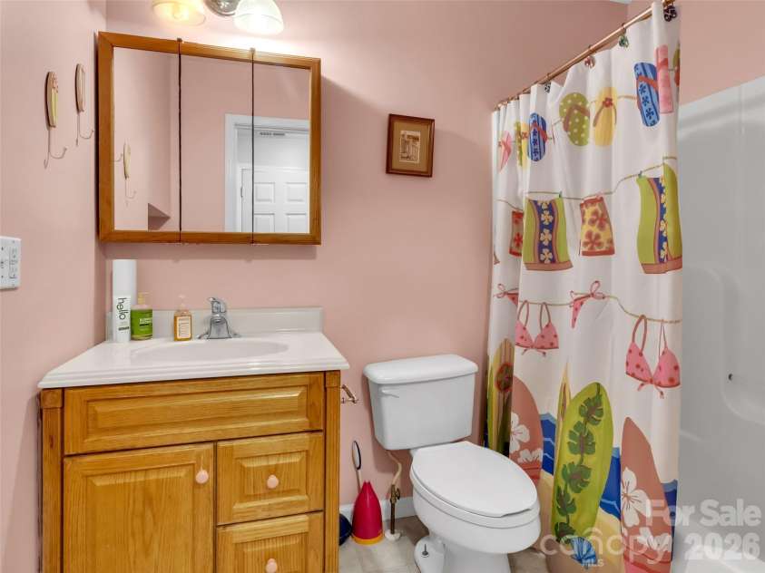 21 Eden Lane, Waynesville, NC 28785.  MLS# CAR4431720, YatesRealty ID 55067. 