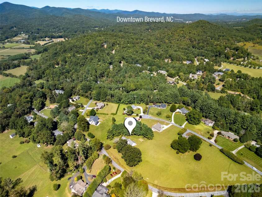 618 Windover Drive, Brevard, NC 28712.  MLS# CAR4425104, YatesRealty ID 55072. 