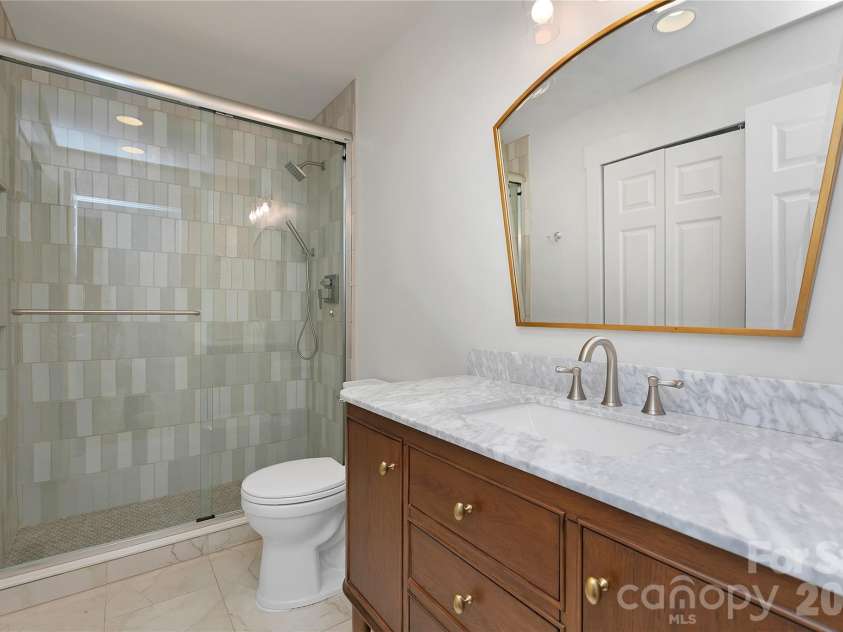618 Windover Drive, Brevard, NC 28712.  MLS# CAR4425104, YatesRealty ID 55072. 