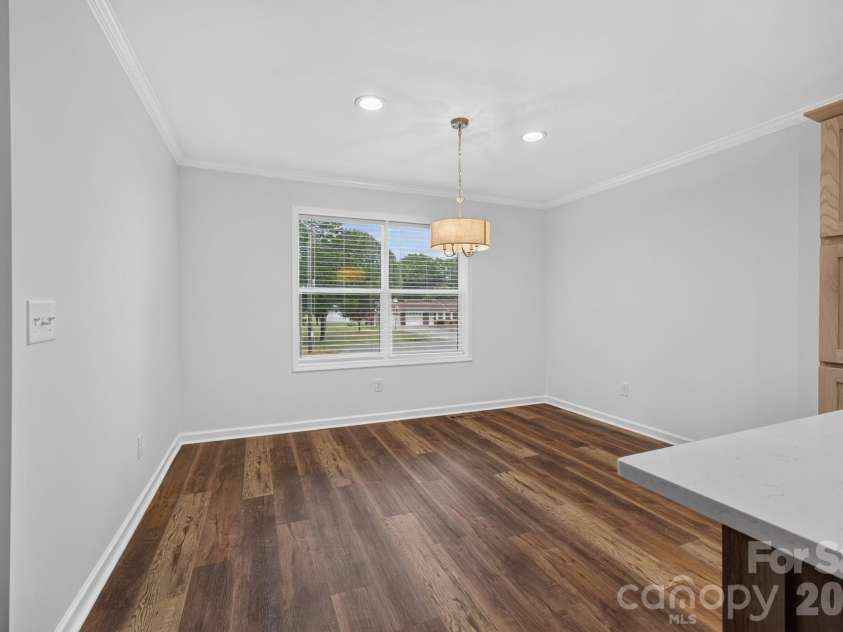 3898 Yarbrough Avenue, Winston Salem, NC 27106.  MLS# CAR4432082, YatesRealty ID 55073. 