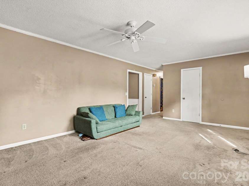 213 Cobblestone Lane, Concord, NC 28027.  MLS# CAR4429574, YatesRealty ID 55075. 