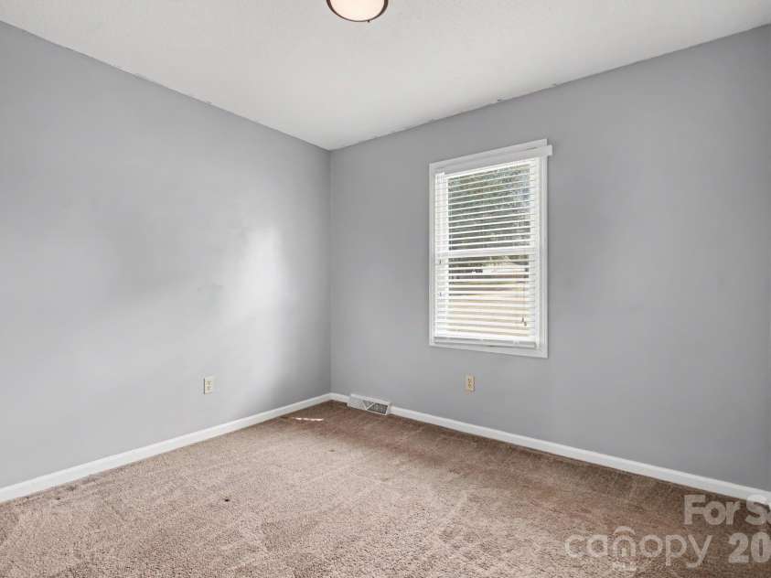 213 Cobblestone Lane, Concord, NC 28027.  MLS# CAR4429574, YatesRealty ID 55075. 