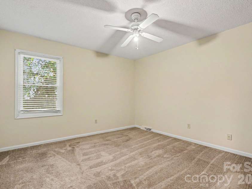213 Cobblestone Lane, Concord, NC 28027.  MLS# CAR4429574, YatesRealty ID 55075. 