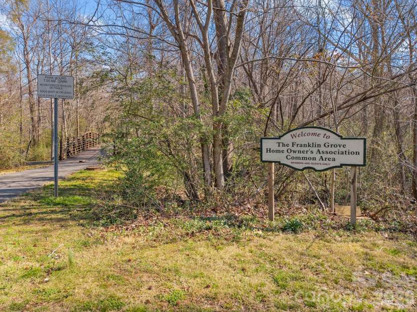 646 Franklin Grove Drive, Mooresville, NC 28115.  MLS# CAR4355154, YatesRealty ID 5508. 