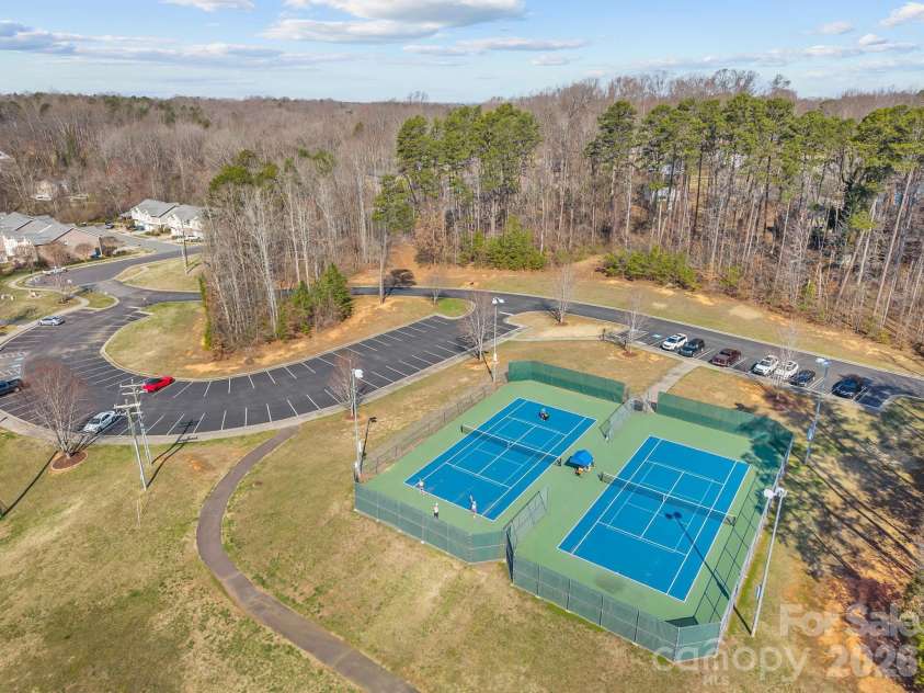 646 Franklin Grove Drive, Mooresville, NC 28115.  MLS# CAR4355154, YatesRealty ID 5508. 