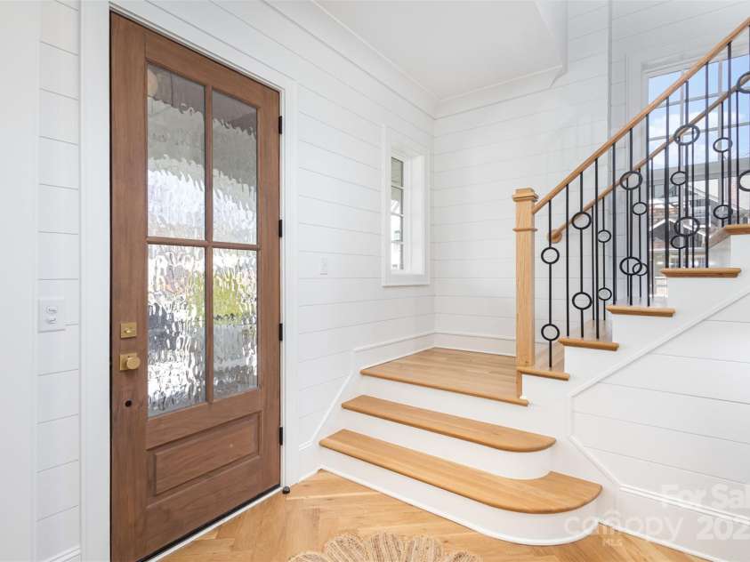 728 Brookside Avenue, Charlotte, NC 28203.  MLS# CAR4244332, YatesRealty ID 5508. 