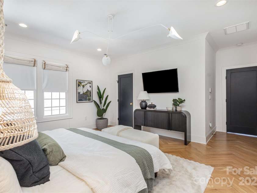 728 Brookside Avenue, Charlotte, NC 28203.  MLS# CAR4244332, YatesRealty ID 5508. 