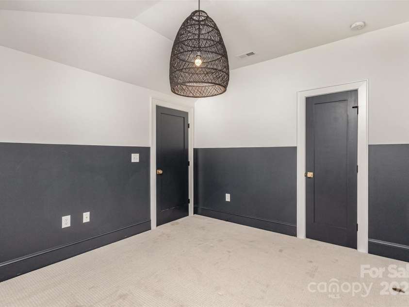 728 Brookside Avenue, Charlotte, NC 28203.  MLS# CAR4244332, YatesRealty ID 5508. 