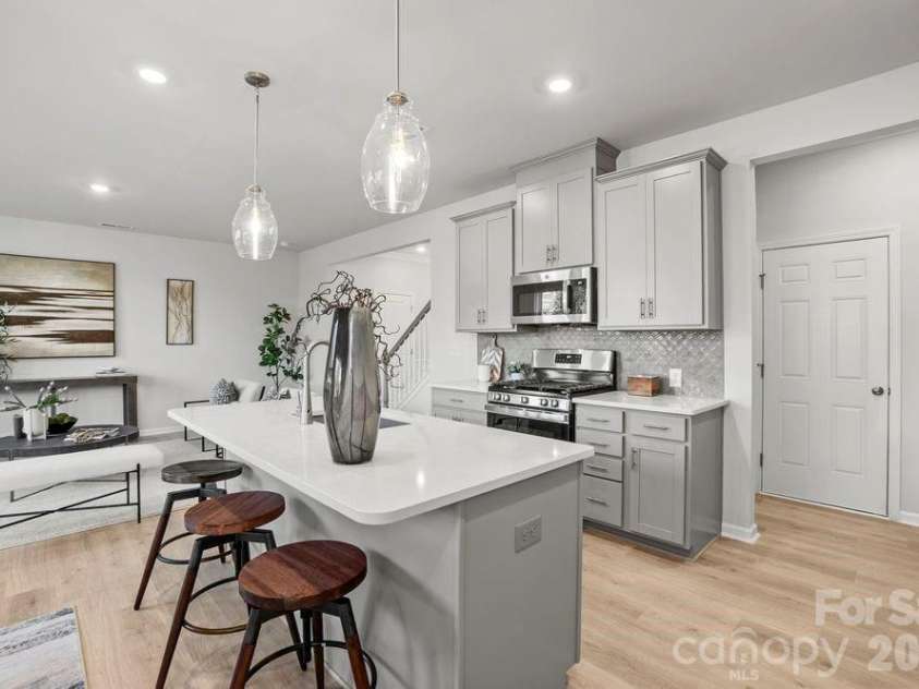 17106 Walker Wylie Drive, Charlotte, NC 28278.  MLS# CAR4432118, YatesRealty ID 55080. Representative Photo