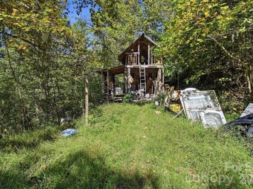 255 Dusty Lane, Marshall, NC 28753.  MLS# CAR4432122, YatesRealty ID 55085. 